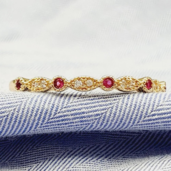 💍 Beauty CZ Thin Sweet Romantic Gold Plated Rings for Women, EVGG1339 - Picture 1 of 7